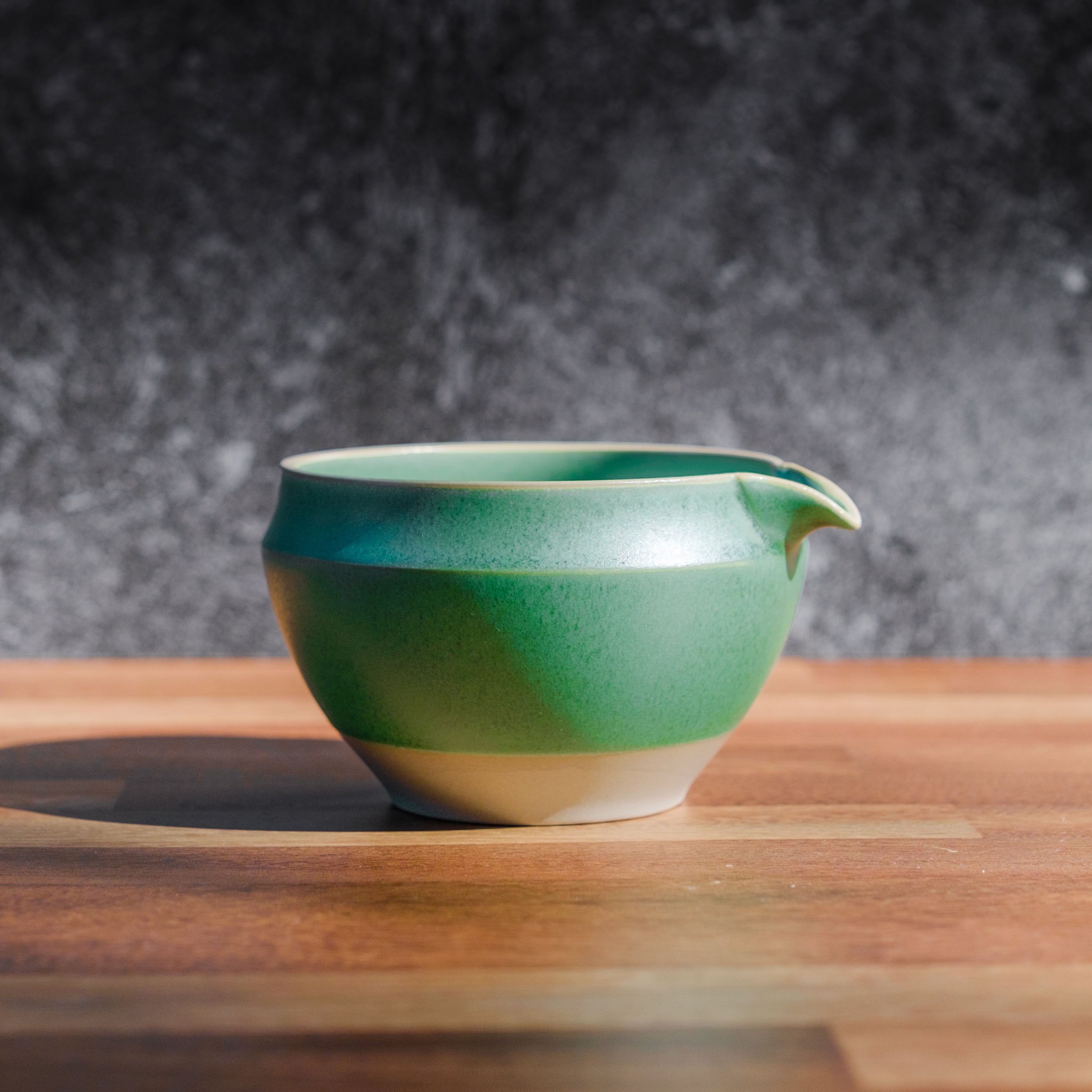 Origami Katakuchi Spouted Matcha Bowl – Green